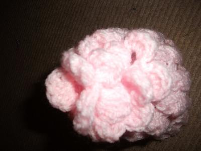 Crochet Flower - Project by mobilecrafts