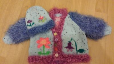 Knitting for orphans - Project by Nugget