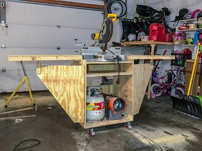 Collapsible Miter Saw Stand - Project by horstbc