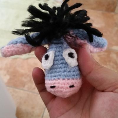 Eeyore keychain - Project by kraftymach