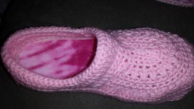 Pink clogs - Project by MamaCakes