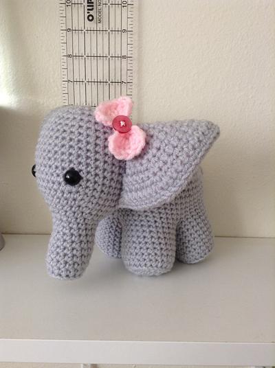 Peanut the Elephant - Project by Betsi Brunson 