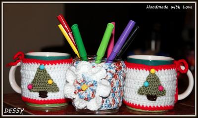 Crochet cup cozy - Project by Dessy