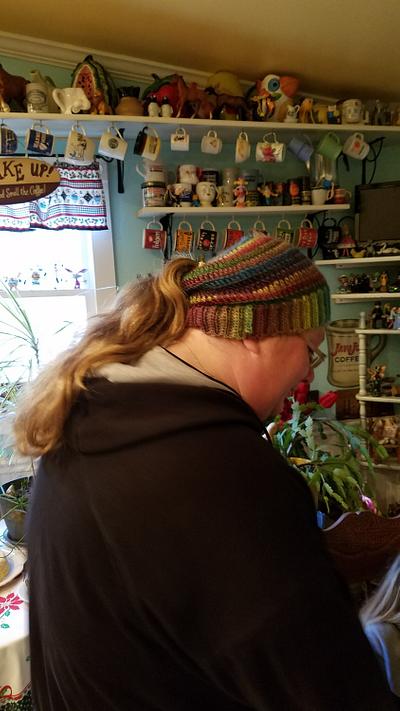 Messy Bun Beanie - Project by Charlotte Huffman