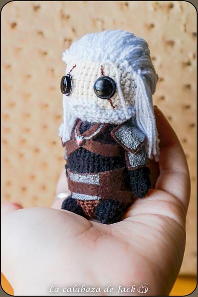 Geralt of Rivia Amigurumi - The Witcher - La Calabaza de Jack - Project by La Calabaza de Jack