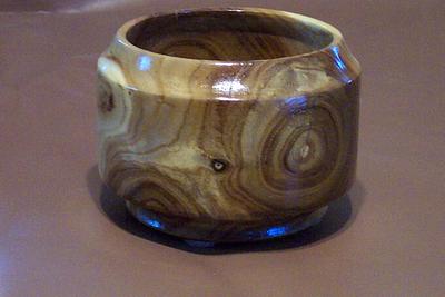 Solid Catapla Bowl - Project by Wheaties  -  Bruce A Wheatcroft   ( BAW Woodworking) 