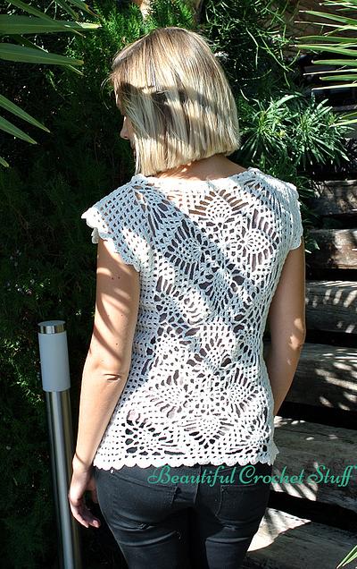 Crochet White Top Pattern - Project by janegreen