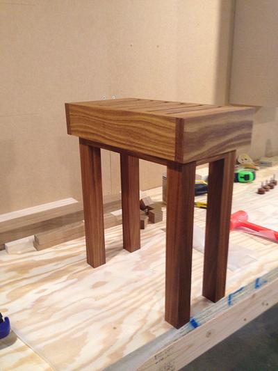 Small teak shower bench - Project by Roushwoodworking