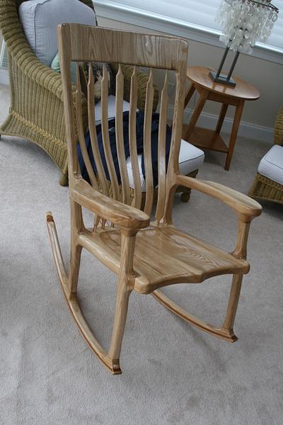 2nd Rocking Chair - Project by MJCD