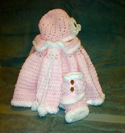 Baby Girl Winter Set (poncho, loop booties, beanie) - Project by Terri