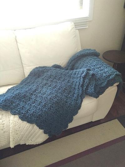 Teal blanket - Project by Lisa Crispin