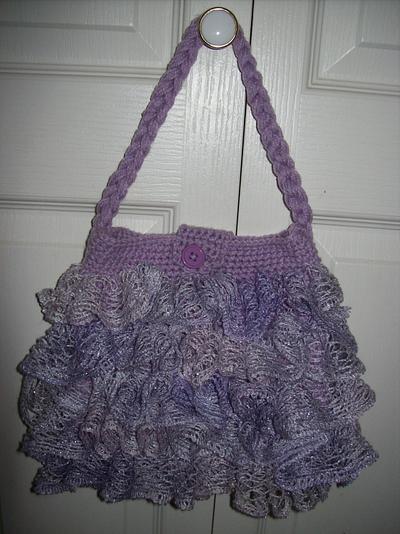 Ruffled Purse - Project by babs272