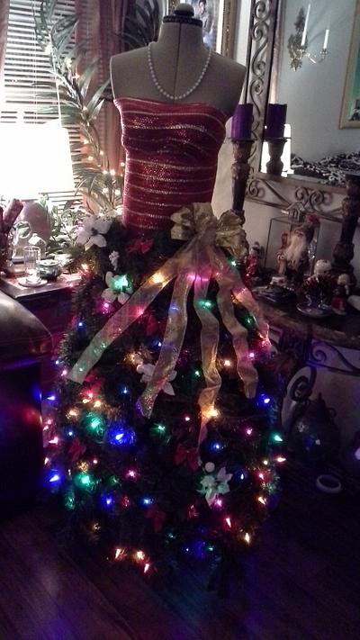 My xmas tree - Project by Tina Rivera