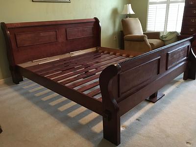 King size cherry sleigh bed - Project by Jack King
