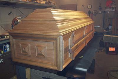 casket - it worked  - Project by Wheaties  -  Bruce A Wheatcroft   ( BAW Woodworking) 