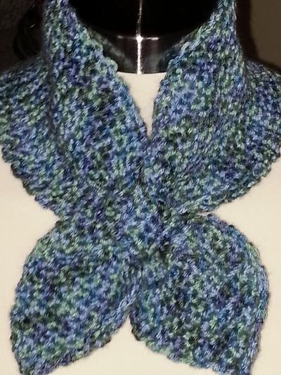 Lotus Leaf Scarf - Variegated Blues - Project by Maria Delgado-Pontani