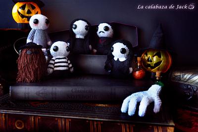 Addams Family Amigurumis - La Calabaza de Jack - Project by La Calabaza de Jack