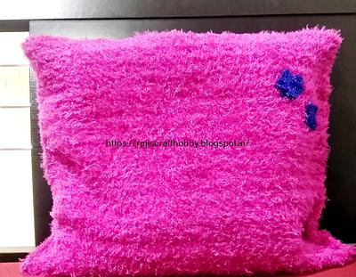 Basic Double Crochet Cushion Cover - Project by rajiscrafthobby