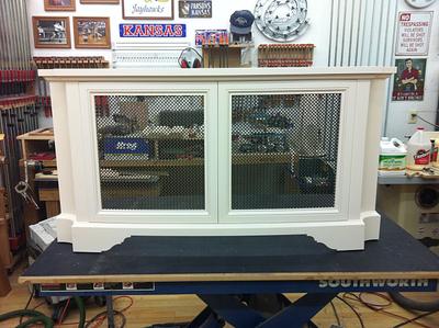 Bow front radiator cover - Project by Les Hastings
