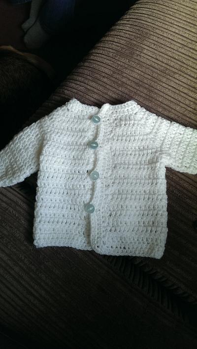 baby cardigan - Project by maggie craig