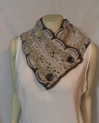 Roxy's Cowl in Yarn Bee Dee-Lish in Almond Bark - Project by Donelda's Creations