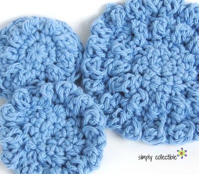Free Pattern for Reusable Cotton Balls or Spa Scrubbie - Project by Simply Collectible - Celina Lane