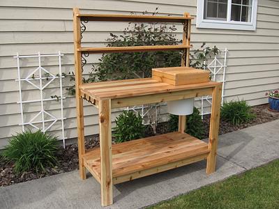 Planting table - Project by Tim
