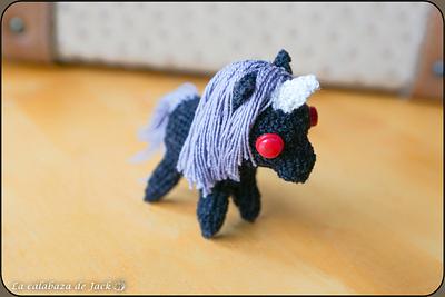 Black Unicorn Amigurumi - La Calabaza de Jack - Project by La Calabaza de Jack