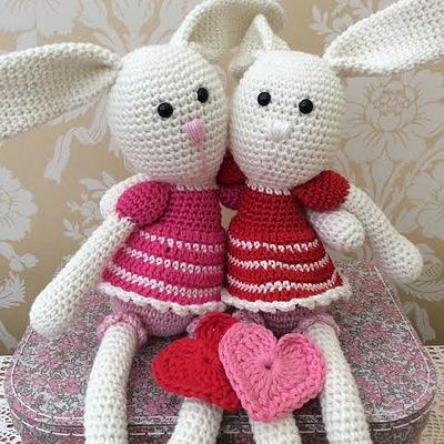 Frilly Pants Bunnies - Project by Cotton Pod