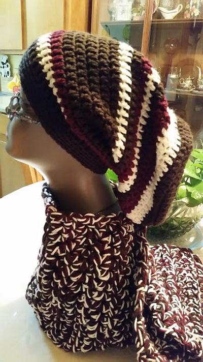 Brownie Slouchy Beanies - Project by Rosario Rodriguez