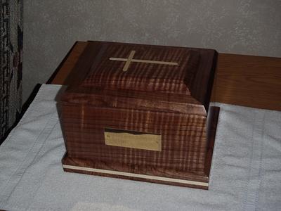  Urn for brother-in-law - Project by stopherswoods