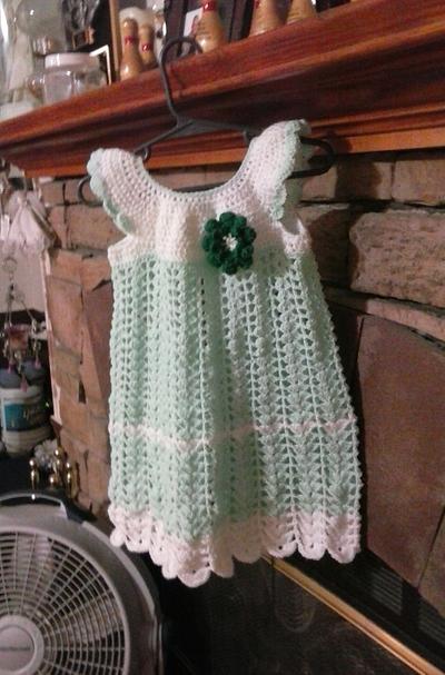 Little girl's jumpers - Project by flamingfountain1