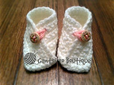 Baby Crossover Booties - Project by Lou Woodhead