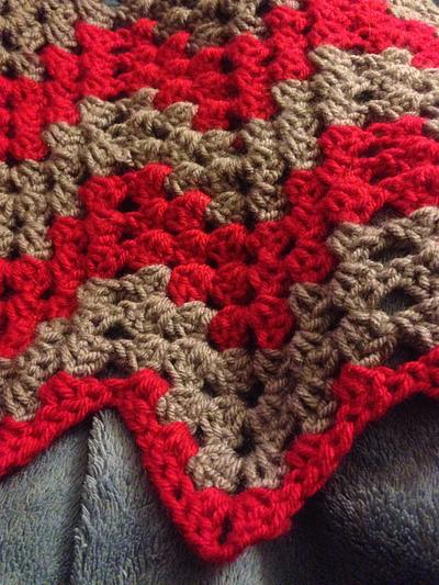 Ohio state themed blanket for my best friend who now lives in Texas  - Project by Penny