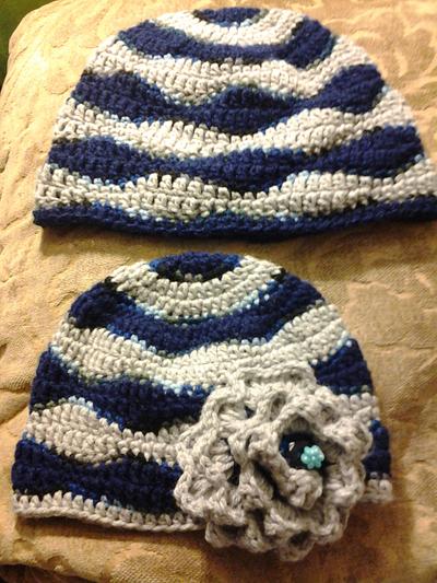 daddy and daughter matching brain waves beanies - Project by airam