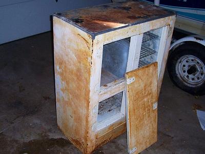 Ice Box Restoration - Project by Boone's Woodshed