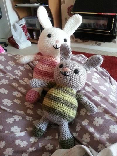 Flora and Ben the Bunnies - Project by Amie Jane