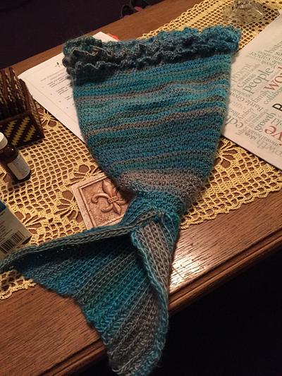 Mermaid cocoon - Project by hookergirl