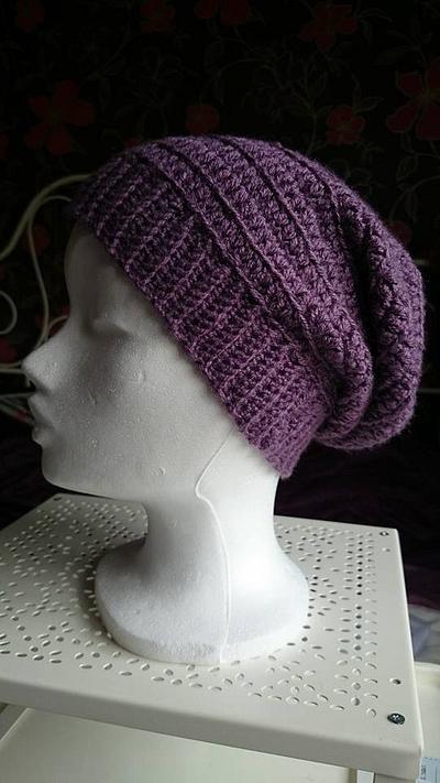 Purple slouchy hat - Project by Amie Jane