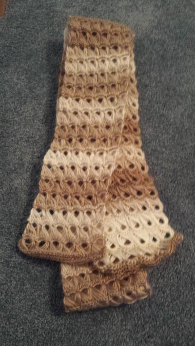 Broomstick lace scarf - neutral - Project by MeMe