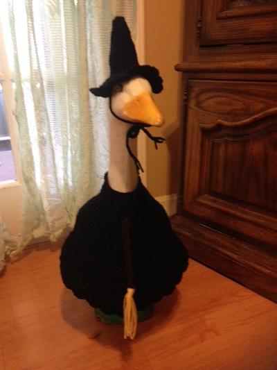 Halloween Witch Goose Outfit - Project by jujube1960