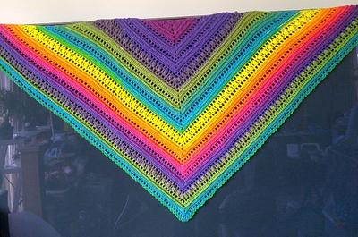 Vibrant Shawl - Project by Lcbax