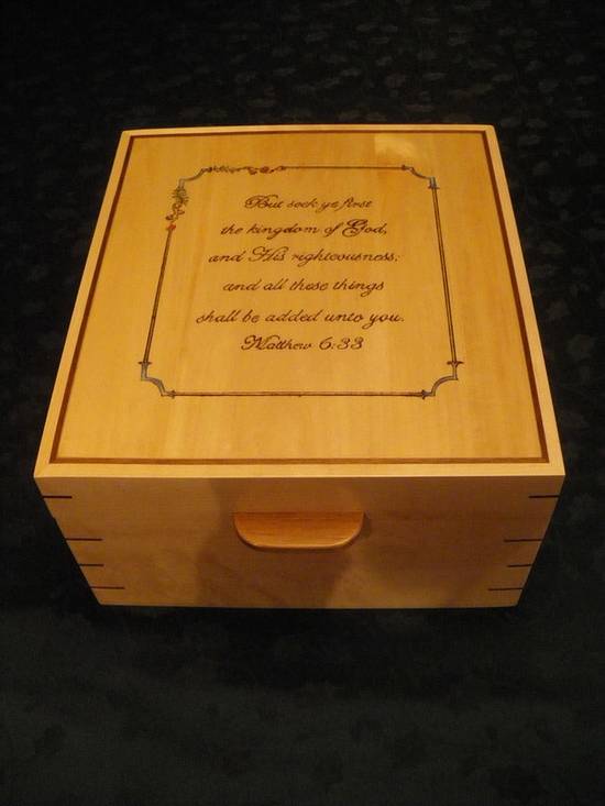 Birdseye Maple and Walnut wedding photo box - Woodworking Project by Lightweightladylefty Birdseye Maple and Walnut wedding photo box - Woodworking Project by Lightweightladylefty
