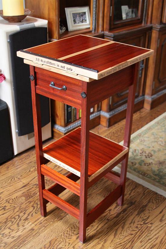 Shakespeare lecture stand - Woodworking Project by Gary Shakespeare lecture stand - Woodworking Project by Gary