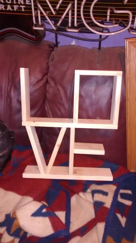 "Love" shelf - Woodworking Project by Roy "Love" shelf - Woodworking Project by Roy