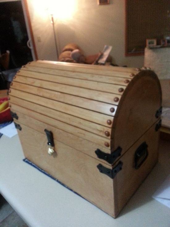 Steamer Trunk / Card Box - Woodworking Project by Jeff Vandenberg Steamer Trunk / Card Box - Woodworking Project by Jeff Vandenberg