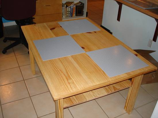 Lego table for triplets - Woodworking Project by Madts Lego table for triplets - Woodworking Project by Madts