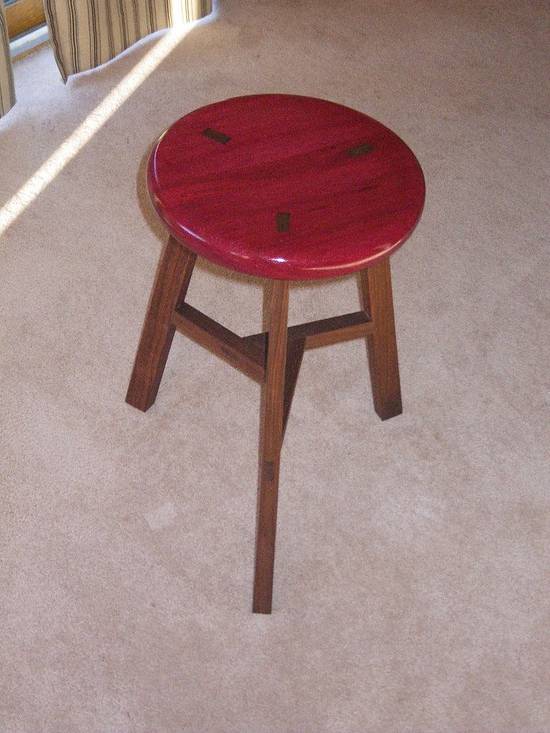 Dragon Claw Stool - Woodworking Project by Bondo Gaposis Dragon Claw Stool - Woodworking Project by Bondo Gaposis