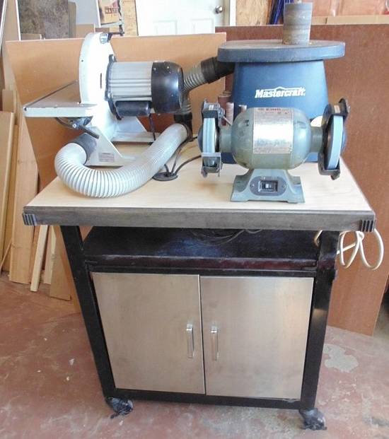 MOBILE TOOL STAND /RECYCLED BBQ STAND - Woodworking Project by kiefer MOBILE TOOL STAND /RECYCLED BBQ STAND - Woodworking Project by kiefer