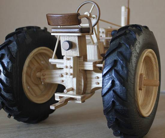 John Deere B from Toys and Joys - Woodworking Project by Dutchy John Deere B from Toys and Joys - Woodworking Project by Dutchy